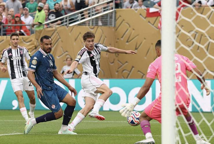 尤文vs葡体首发：孔塞桑、DV9、伊尔迪兹首发，K-图拉姆登场