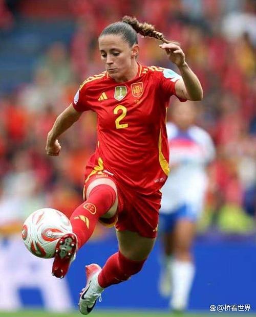 FIFA年度最佳女足门将候选：汉普顿、科尔、恩德勒在列