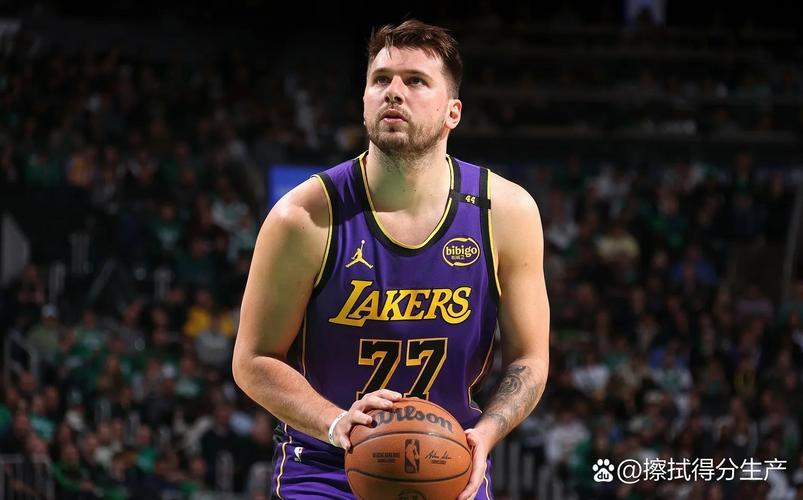 东契奇:这是文班在NBA的第3年吗?他正打出MVP水准 这很疯狂