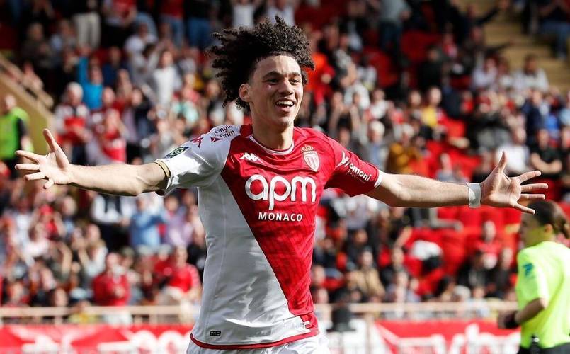 记者：巴尔科拉周四未参加巴黎合练，出战里昂存疑