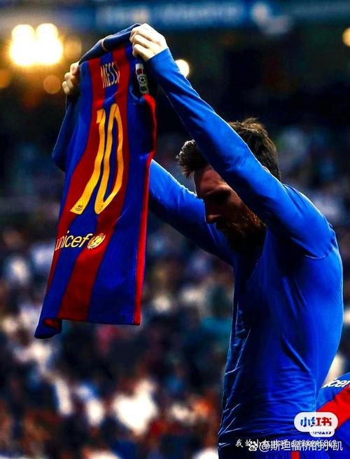 基耶萨：梅西是GOAT马尔蒂尼是意大利GOAT；和C罗踢球是梦想成真