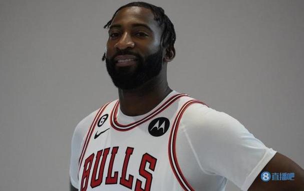 多诺万:道苏姆今天可以出战雄鹿 出场时间限制为24分钟