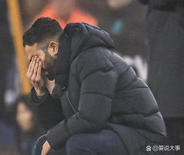 阿莫林：比赛中一度觉得3分触手可及 如果更有勇气我们能杀死比赛