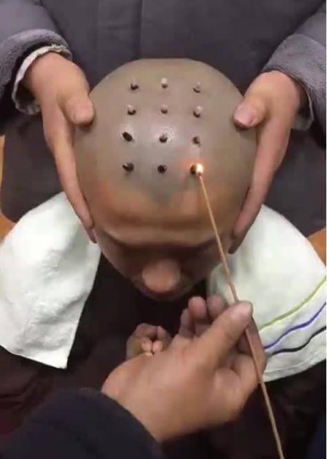 美记:建议布朗别用发际线粉&安心剃光头算了 与人与己都方便