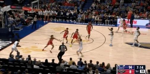 捡到宝！黄蜂34号秀卡尔克布伦纳送大帽 4号秀克尼佩尔追身三分