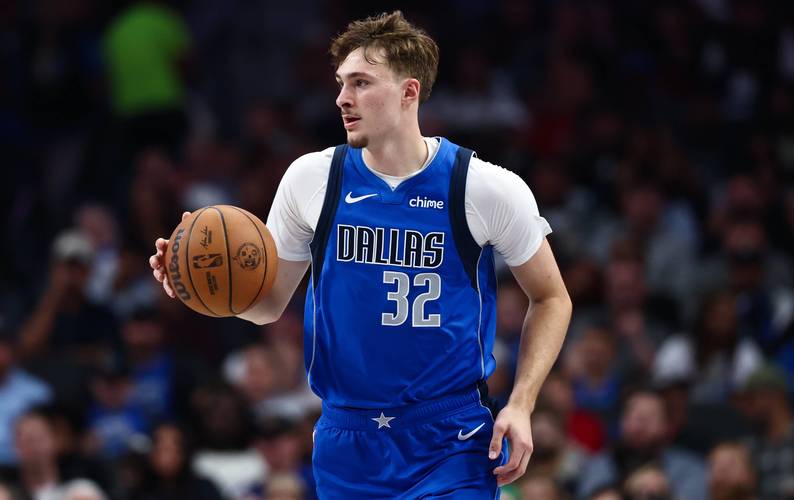 新秀配合！4号秀克尼佩尔助飞34号秀卡尔克布伦纳空接暴扣！