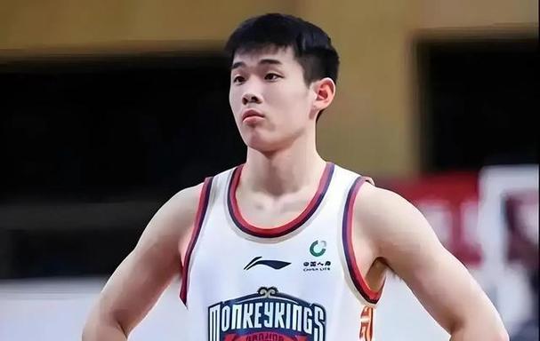 记者：林葳在有机会时出手很坚决 整体无球阶段戏份不多