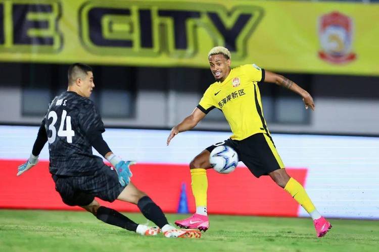 全场最佳!多库本场对抗成功、禁区触球、过人等多项数据队内居首