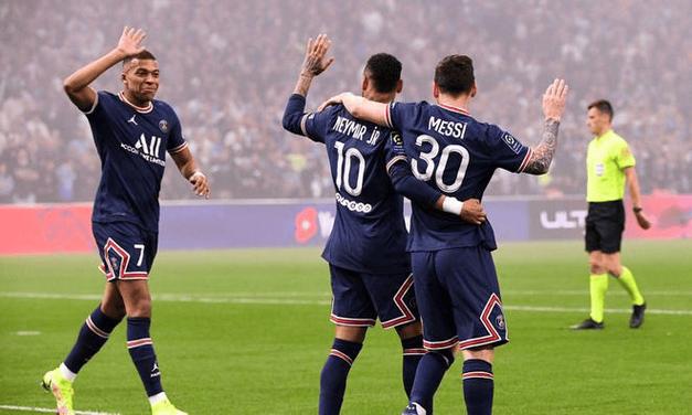 压制！巴黎法甲对阵里昂5连胜，1991年之后首队