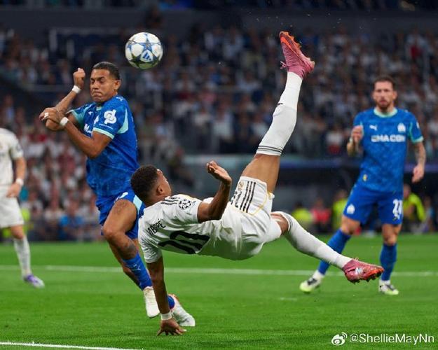 姆巴佩上半场0射门,为本赛季他17场首发比赛中首次出现