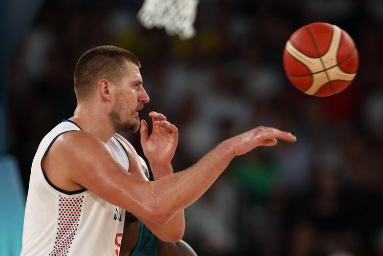 小阿德尔曼:约基奇是我见过最高效的球员 看他打球太享受了