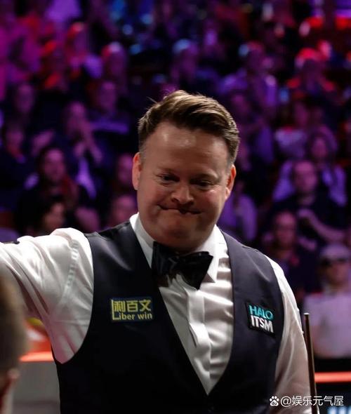 稳准狠！墨菲迎着防守命中超远距离压哨三分