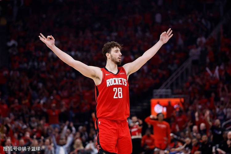 KD谈申京：篮球真的没有肤色、信仰或种族之分 一切都只关于努力