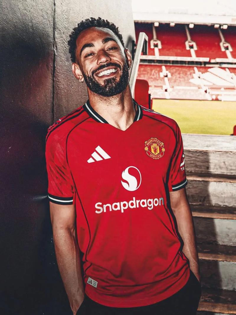 库尼亚：想继续用好表现帮助曼联重回巅峰 很高兴能与安帅合作