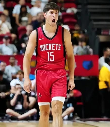 美记:谢泼德虽不到1米9但跳投高度惊人 KD申京身边空位3分机会多