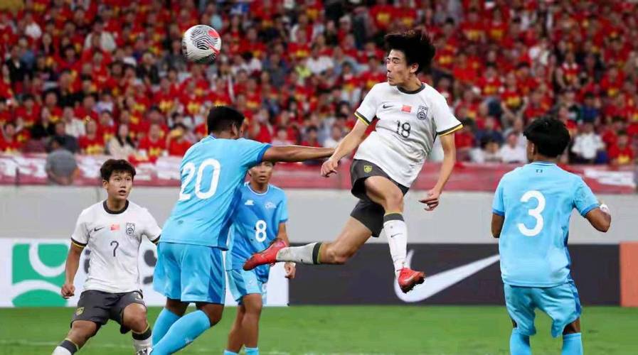 早报：惨痛！U22国足0-1越南，直接对决4场不胜