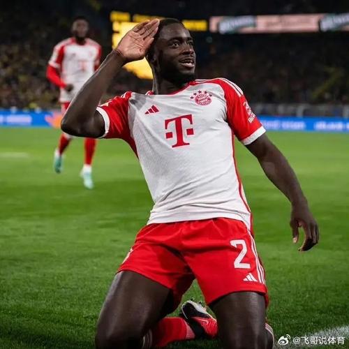 合同明年到期!记者:皇马有意在2026年报价于帕梅卡诺。