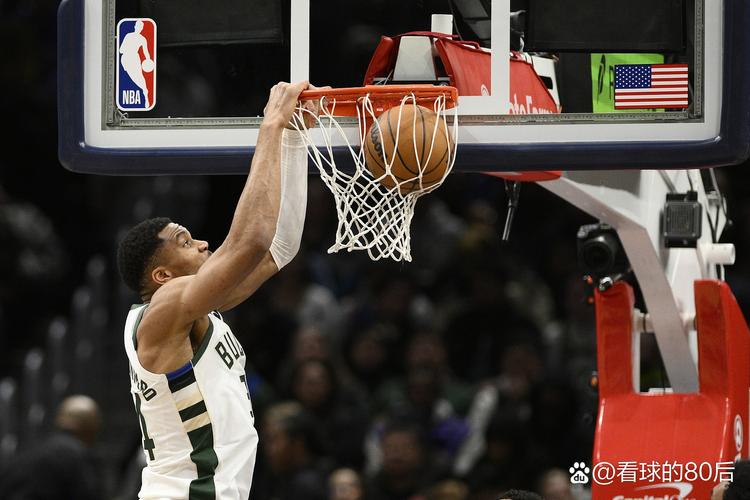 持续发力！卡尔克布伦纳勾手再中 黄蜂领先16分打停雄鹿