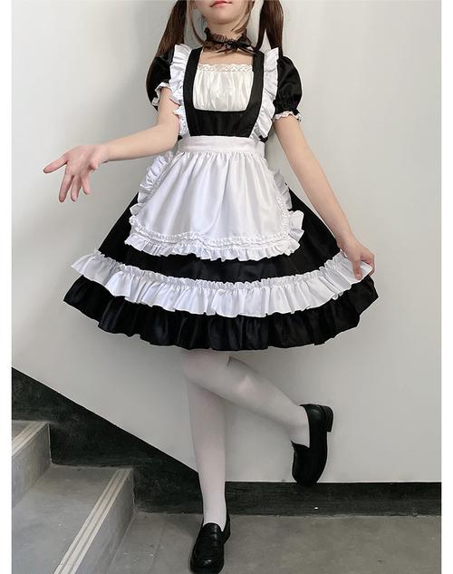 主持人:你家所有女佣都穿法式女仆装...鲨鱼:那时我年轻且单身