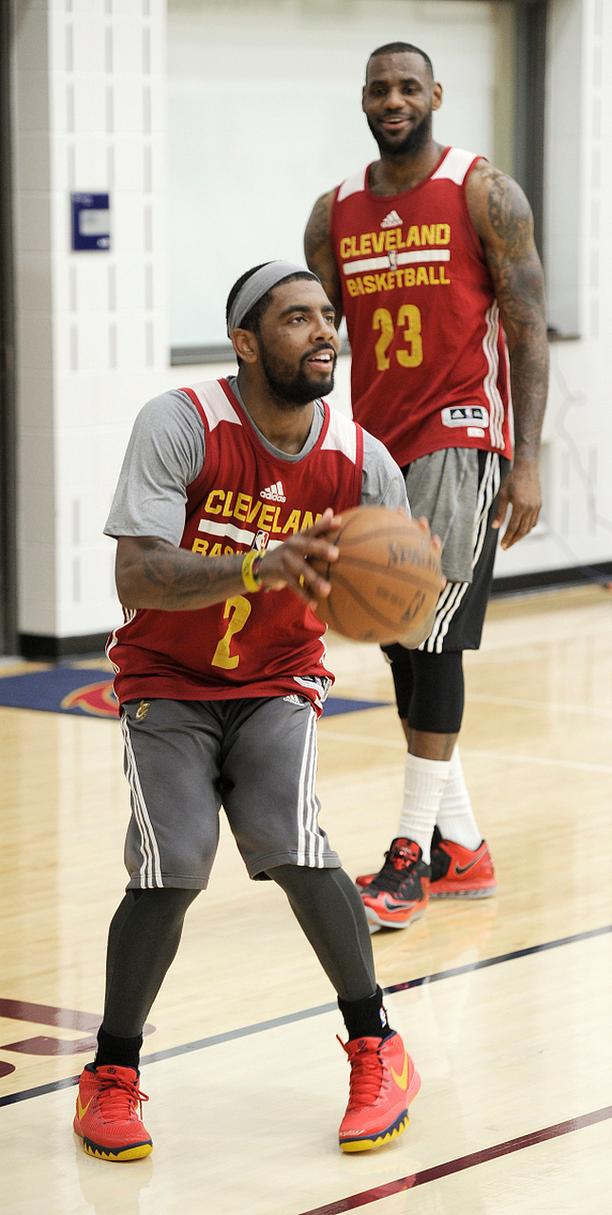 范德比尔特:我们知道詹姆斯能提供球队需要的元素 期待他的回归