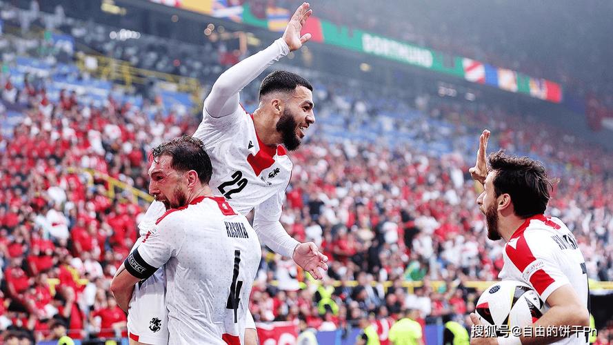 半场-西班牙暂3-0格鲁吉亚 费兰造点+破门奥亚萨瓦尔传射