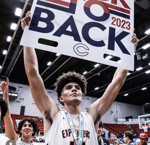 状元热门！集锦：布泽尔儿子16中13狂轰35+12+5+3+3 上半场10中9