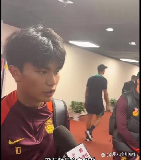 蒯纪闻：职业生涯第一个冠军，感谢道路上每一个人