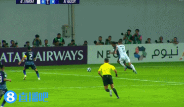 利雅得胜利丢球，对手禁区前断球远射世界波破门