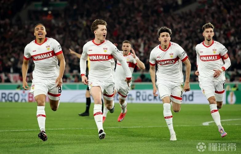 德甲彩经：斯图加特客场告捷 法兰克福攻克狼堡